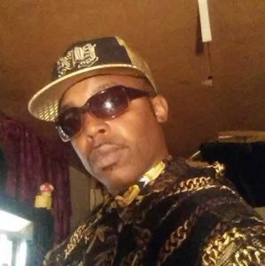 Meet your Posher, Tony